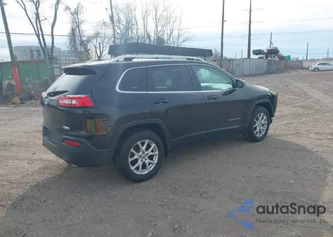 2017 Jeep Cherokee Latitude 4X4 z USA, uszkodzony, nr VIN 1C4PJMCSXHW513801